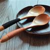 Cuchara de madera japonesa creativa para enrollar, cuchara de madera de cabeza redonda con mango doblado, cuchara al por mayor