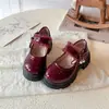 Sapatos de Princesa para Meninas 2026 Primavera/Outono Prata Estilosos Sapatos de Couro Infantis Mocassins de Solado Macio Sapatos Individuais Antiderrapantes Sapatos de Performance