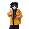 Colección nueva de primavera y otoño 2026 para niños: ropa deportiva para exteriores para niños, chaqueta de otoño con capucha tres en uno para bebé