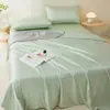 Juego de cuatro piezas de alta gama clase A para verano, colcha de seda de mora de seda helada ligera al agua, sábana de cama, juego de funda de edredón para aire acondicionado de sensación fresca de verano