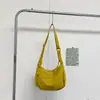 2025 Bolso de Hombro Nuevo Bolso Dumpling Estilo Deportivo para Mujer Japonés Simple Gran Capacidad Versátil Bolso Cruzado de Nylon