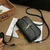 2026 Nova Bolsa Tiracolo Ombro Baguete Francesa, Fashion e Versátil, Estilo Coreano Tendência, Bolsa Feminina de Luxo Atacado, Yangshulun