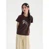 Camiseta con Bordado de Pony para Niñas Pequeñas 2026 Nuevas Llegadas de Verano Diseño Infantil con Sentido Elegante Manga Corta Versátil Casual Superior Moderno