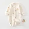 Mono acolchado de otoño e invierno para bebés, niños y niñas, ropa cálida de algodón puro para recién nacidos, mameluco acolchado para usar al aire libre