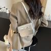 Bolso Casual Pequeño de Alta Gama con Textura para Mujer 2026 Nueva Moda Bolso Cruzado Versátil con Lazo Bolso Cuadrado Pequeño de Un Solo Hombro para Debajo del Brazo