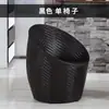 Mesa Pequeña y Silla de Balcón Minimalista Moderna Set de Tres Piezas de Ratán Combinación de Mesa de Café de Ocio para Patio Exterior Terraza Exterior de Moda