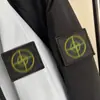 Jaqueta com Capuz de Algodão Bordada Tática Militar Marca Tendência de Alta Qualidade Stone Island Patch de Braço