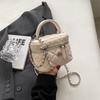 Bolso plateado para mujer, nueva moda 2024, con bordado de diamantes, pequeño bolso cuadrado de hombro, mini bolso bandolera con cadena.