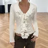 Camisa feminina TikTok europeia e americana transfronteiriça outono e inverno 2026 nova elegante com cadarço, babados, decote V e mangas compridas