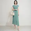 Vestido plisado estilo Miyake para mujer, vestido largo plisado de verano sin mangas con cuello redondo y caída, adecuado para madres de mediana edad, adelgazante y favorecedor