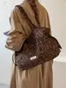Bolso de hombro tote de gran capacidad versátil de moda nuevo 2026 transfronterizo para mujer, estampado de leopardo, tendencia niche