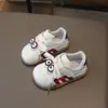 Tênis Esportivo Infantil, Modelos de Primavera e Outono, Sapatos para Meninos de 1 a 3-6 Anos, Sapatinhos de Bebê com Solado Macio, Tênis Brancos para Meninas, Calçados Respiráveis para Crianças Pequenas