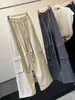 Calça cargo larga de cintura elástica com cordão para outono, estilo coreano, bolsos grandes, uso duplo, com punho, solta, calça casual versátil para mulheres