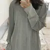 Camiseta de manga larga 100% algodón puro, color rosa dulce y fresco para mujer, perfecta como capa base para otoño e invierno, top casual y versátil de cuello redondo