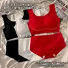 Entrega online de lingerie sem costura em vermelho vivo, mesmo modelo, conjunto de sutiã esportivo sem aro para o ano do zodíaco, confortável e com efeito push-up para seios pequenos