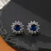 Prego de Orelha Safira Personalizado Requintado Prego de Orelha Zircônia Brincos de Nicho Femininos Outono e Inverno Sensação de Alto Padrão Brincos de Agulha de Prata 925