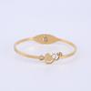 Pulsera de Acero de Titanio Dorado con Forma de Corazón de Celebridad de Internet Nudo de Amor Pulsera de Acero Inoxidable Moda para Mujer Pulsera de Corazón de Durazno