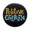 Broche creativo geométrico redondo de dibujos animados en inglés con frase corta, lindo personaje animal, insignia de hojalata de metal