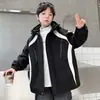 Chaqueta cortavientos para niño, nuevo estilo otoño/invierno 2026, moderna, para niños de talla mediana y grande, diseño tres en uno, desmontable, con forro acolchado para mayor calidez