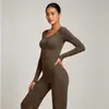 Ropa de Yoga para Mujer de Primavera y Otoño, Top Deportivo de Manga Larga con Cuello en V Ajustado, Camiseta de Hombro Normal, Moda con Sensación Nude, Ropa de Entrenamiento Físico de Secado Rápido
