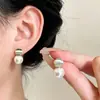 2026 Novos Brincos de Trevo de Quatro Folhas Rosa Dourado Estilo Herdeira Chaebol Brincos Pingente Dupla Camada de Zircônia Cúbica e Madrepérola para Mulheres