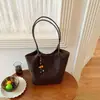 Bolsa de Ombro Vintage de Grande Capacidade para Mulheres, Nova Moda 2026 Versátil Bolsa Mãe e Filha, Bolsa Tote Casual de Alta Qualidade