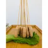 Brochetas pequeñas al por mayor para barbacoa de mercado nocturno, selección completa de brochetas calientes y frías, brochetas fritas, productos semiacabados, pollo Bobo y brochetas de cordero