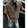 Camisa de verano de manga corta a cuadros estilo "old money" relajada, fabricada en fábrica, con jacquard y acabado cepillado, tacto de alta gama, camisa de bolsillo, moderna