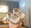 Zapatos Nuevos de Estilo para Bebé Niña Primavera y Otoño 2026, Zapatos de Cuero de Suela Suave para Bebés de un Año, Zapatos para Niños Pequeños, Zapatos de Princesa para Niñas, Zapatos para Niñas