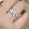 [Carta de las Profundidades Marinas] Anillo de Ballena con Diamantes Irregulares Brillantes, Anillo de Pareja Artístico Vintage de Alta Gama Estilo Cool