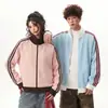Sudadera estilo americano con bloques de color de tres rayas y cuello alto, unisex, colección de otoño, chaqueta deportiva de moda estilo universitario, corte holgado, prenda exterior versátil