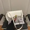 Bolsa Coreana de Nicho de Alto Valor Estilosa 2025 Nova Bolsa Feminina Moda Bolsa de Ombro Simples Bolsa Retrô de Axila para Mulheres