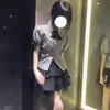 Falda 2025 Petite Estilo Preppy para Mujer Corta Ajustada al Cadera Nueva de Verano Cintura Alta Adelgazante Negro con Cordones