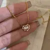 Nicho Senior H Carta Full-body Titanium Aço Colar Mulheres Elegante All-match Sweater Chain Clavícula Cadeia Cyber Celebridade Acessórios Colar Corrente