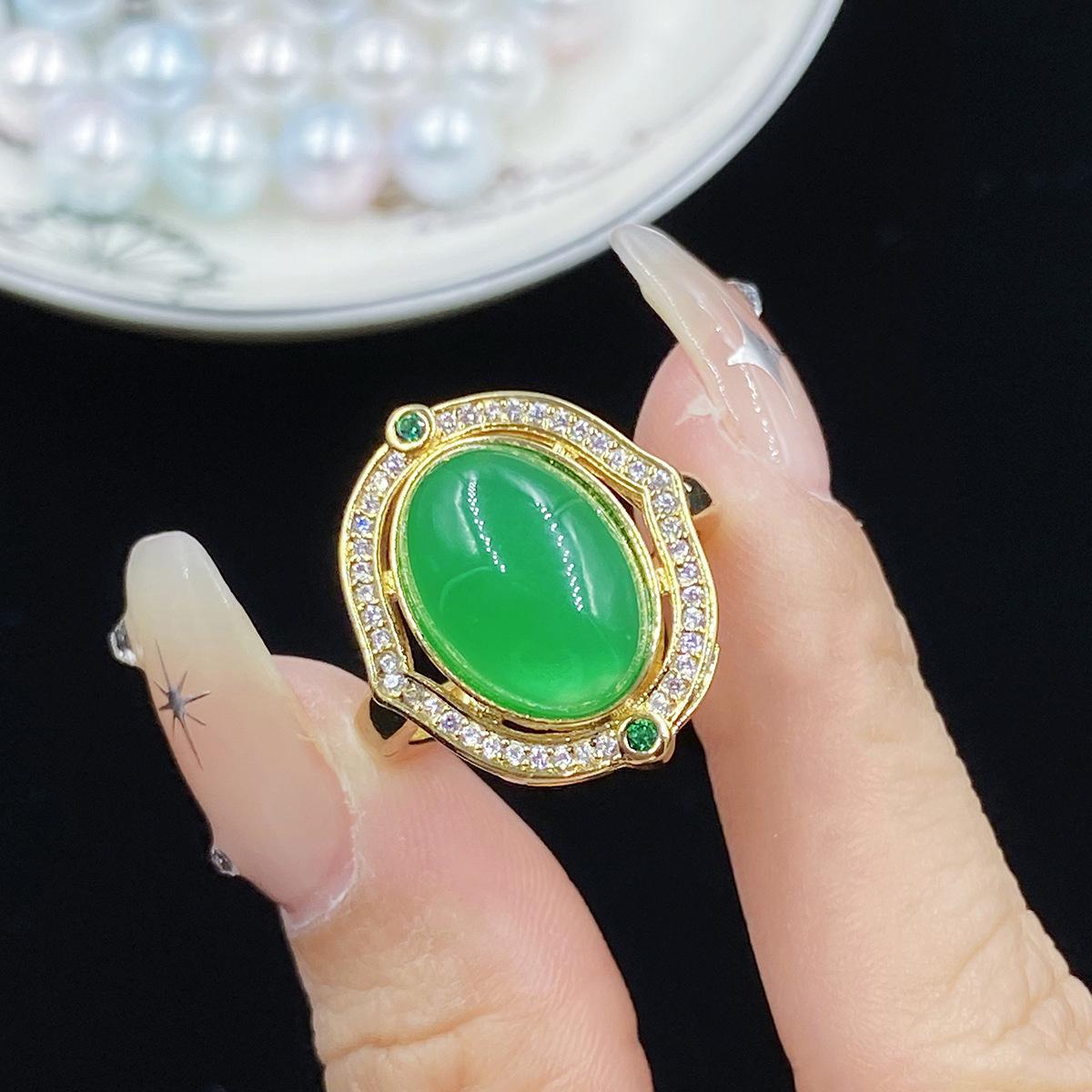 1678515072351