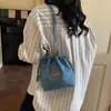 Bolso Femenino Estilo Bosque Nuevo 2026, Bolso de Hombro Versátil Ruiying de Gran Capacidad, Bolso Cruzado de Tela de Nylon, Bolso Cubo Texturizado