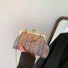 Bolso de mano tejido de color, nuevo estilo de primavera y verano de 2023, bolso de hombro tipo mensajero popular de este año, bolso de cadena, bolso de mujer.