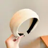 Faixa de cabelo xadrez de cetim para mulheres, faixa de cabelo antiderrapante para outono e inverno, uso diário, faixa de cabelo para lavar o rosto, acessório de cabelo de coroa alta