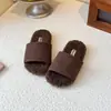Novas Chinelos de Couro Camurça Resistentes à Sujeira Versáteis para Meninas Outono/Inverno 2025 Uso Externo Tira Única Lã de Cordeiro Casual Preguiçoso Antiderrapante