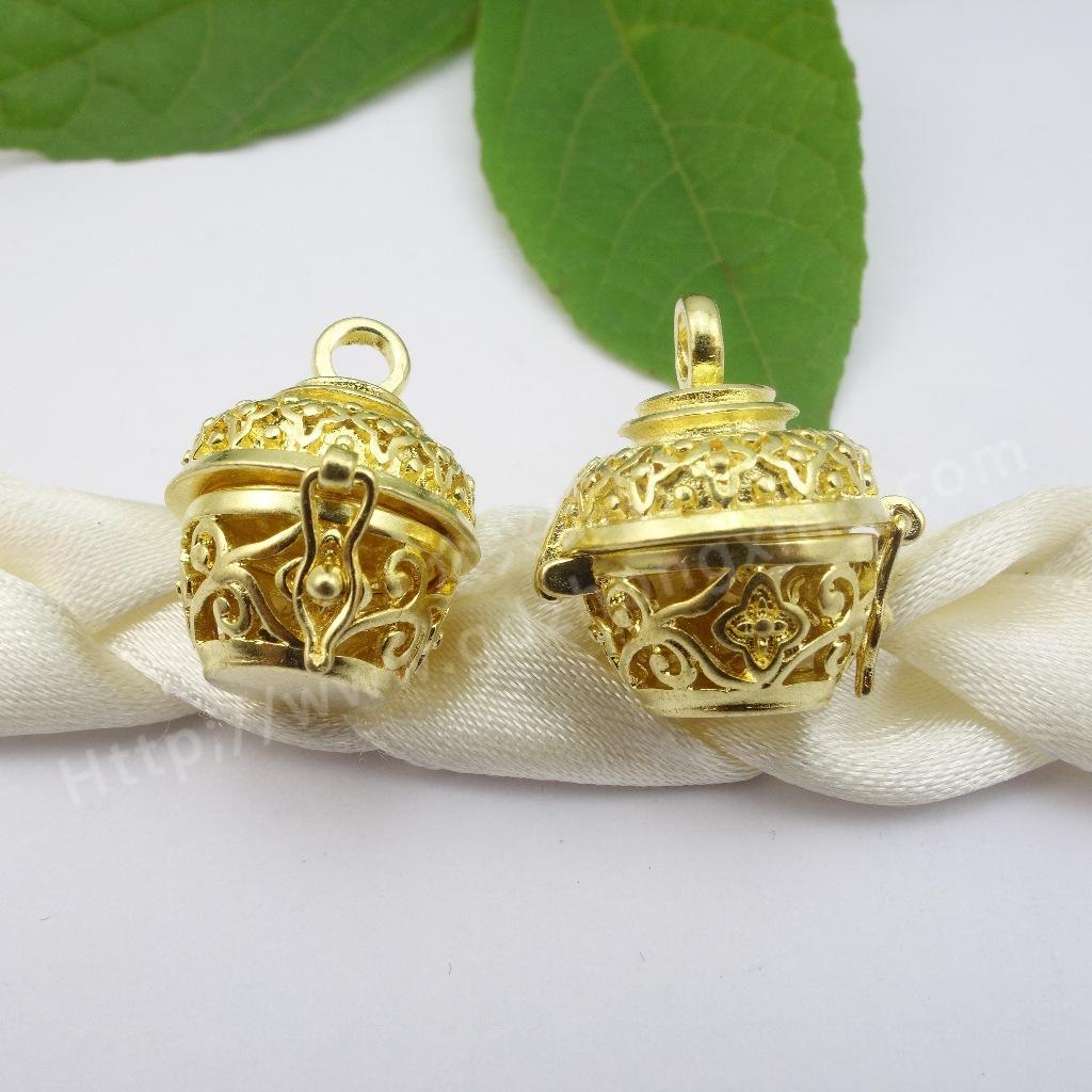 1819763670_1630960637___r__=14