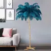 Luminária de chão com pena de resina e cobre em toda a extensão, luminária de mesa LED original de designer com galhos de pena de avestruz para sala de estar e quarto