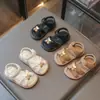 Sandalias Lindas para Niños Verano Zapatos para Bebés y Niños Pequeños Decoración de Flores Velcro Suela Suave Antideslizantes Sandalias Casuales