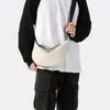 Nova Bolsa Transversal para Homens, Marca de Moda Coreana Bolsa de Ombro Meia-Lua Bolinho para Mulheres, Mochila Versátil Estilo Japonês de Grande Capacidade para o Dia a Dia
