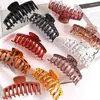Procesamiento de accesorios para el cabello personalizados de Amazon, clip para coleta, pasador grande, clip de quilla, clip para la parte trasera de la cabeza, accesorios huecos para el cabello