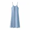 Um Novo Estilo de Camisola de Viscose para Primavera, Verão e Outono, Apresentando Cor Sólida, Design com Bojo Integrado, Caimento Solto, Confortável para Usar em Casa e Adequado para Usar na Rua