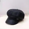 Chapéu octogonal de couro PU retrô para mulheres, boina estilo britânico outono/inverno, versão coreana, versátil, afina o rosto, topo macio, chapéu bico de pato, moderno