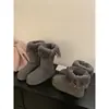 Botas de neve de sola grossa para mulheres, estilo cano longo, nova coleção de inverno 2025, botas de cano alto com forro de fleece adicional para aquecimento extra, adequadas para climas frios e com sola antiderrapante