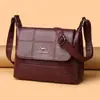 Bolso de mujer para comercio exterior transfronterizo, nuevo modelo 2026, bolso de hombro de cuero suave repujado para señoras de mediana edad, bolso cruzado al por mayor para madres