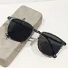 Gafas de Sol de Nicho para Uso Diario Protección Solar UV Retro Personalizadas Marco Pequeño Cuadradas Artísticas Versátiles para Hombres y Mujeres