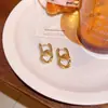 Pendientes Metálicos Minimalistas Europeos y Americanos Bordados a Punto de Cadena para Mujer, Pendientes de Botón con Personalidad Elegantes y Modernos, Accesorios para Orejas de Celebridades de Internet